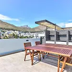 Lovely Couples Retreat Studio Apartment!